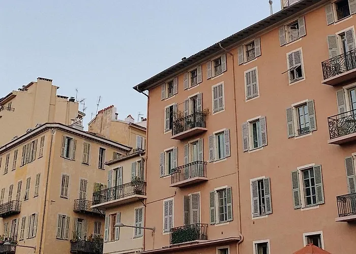 Superbe 3 pièces situé dans le Vieux-Nice